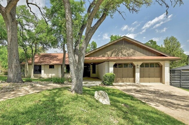 Primary Photo - 2115 Wychwood Dr