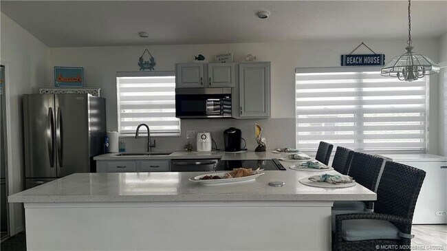 Building Photo - 1077 Nettles Blvd