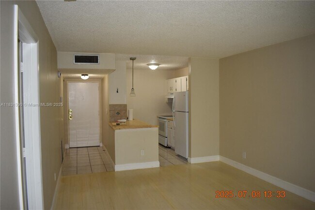 Building Photo - 4272 NW 89th Ave