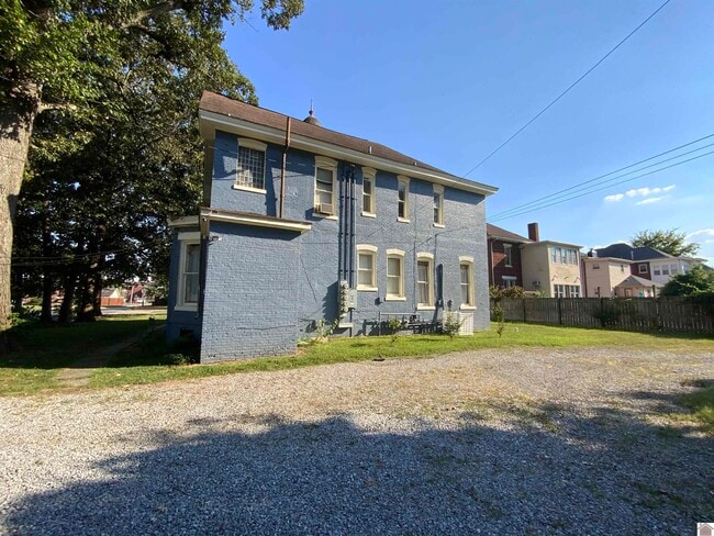 Building Photo - 1401 Jefferson St