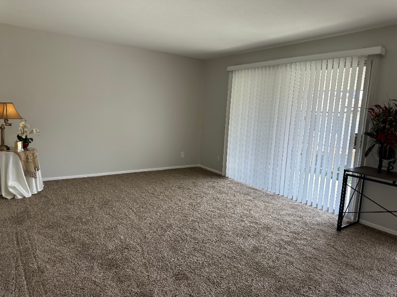 Building Photo - 25863 Pacific St