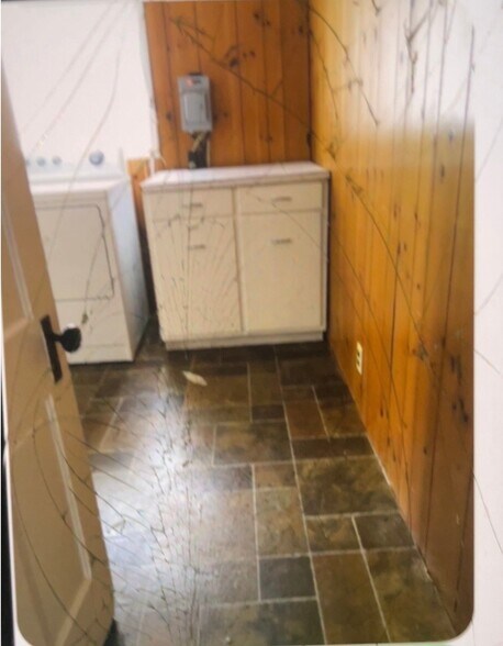 Building Photo - 372 Monte Brady Rd