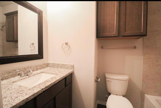 Building Photo - 26471 Joy Village Dr