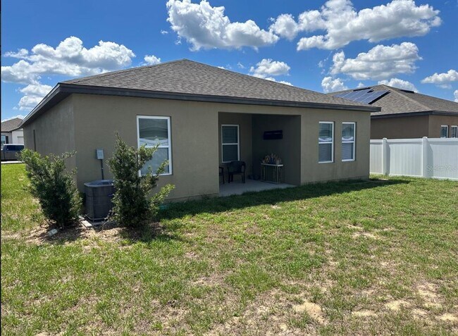 Building Photo - 896 Orchid Grove Blvd