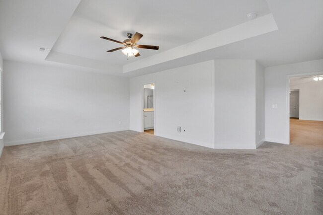 Building Photo - 2452 Belltown Dr SW