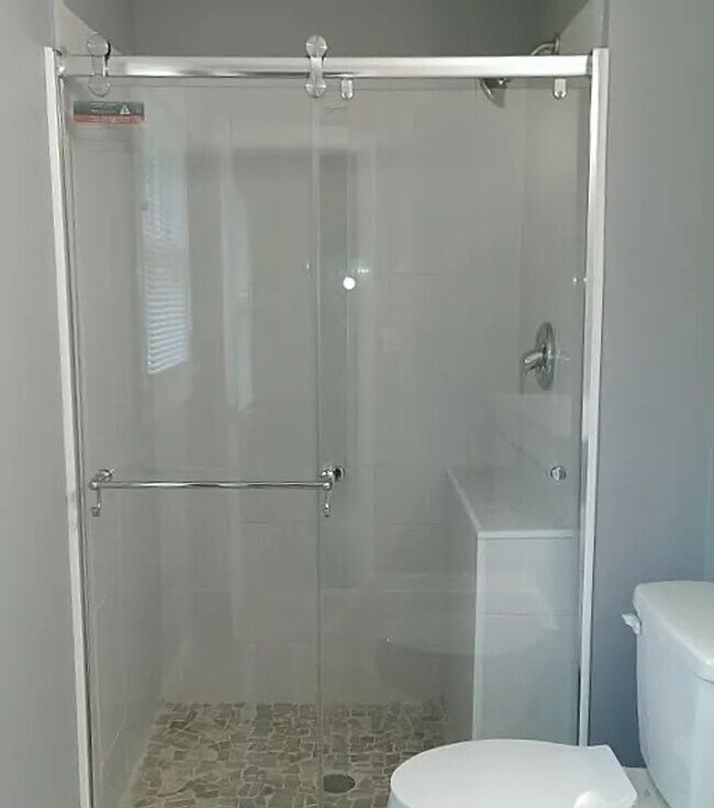 Building Photo - 1032 Oakstone Dr