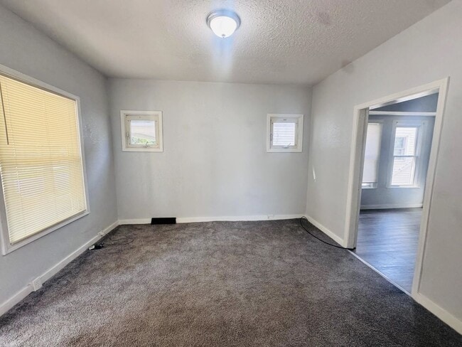 Building Photo - 3616 W 47th St