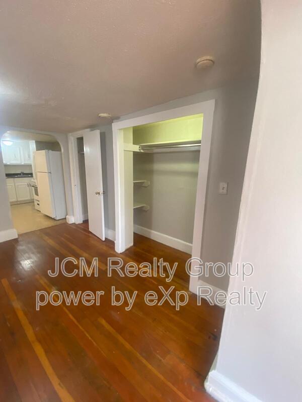 Building Photo - 95 Orange St