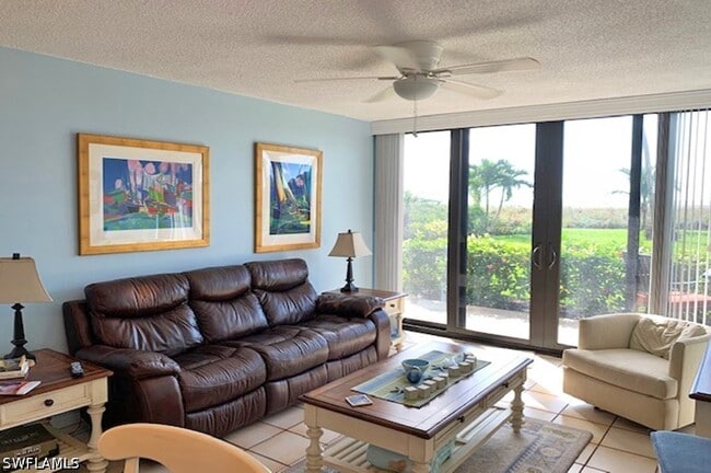 Building Photo - 180 Seaview Ct