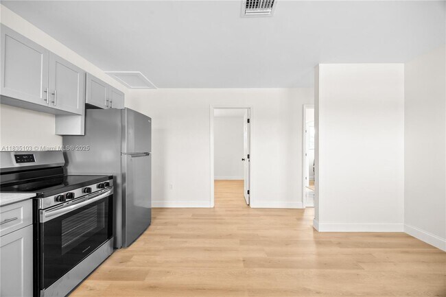 Building Photo - 10521 SW 184th St