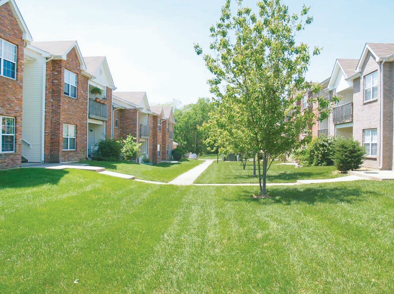 Brandon Woods Place 2135 N Cedar Lake Dr W Columbia MO 65203