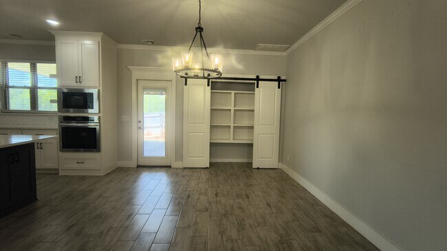 Building Photo - 17753 Walnut Creek Rd