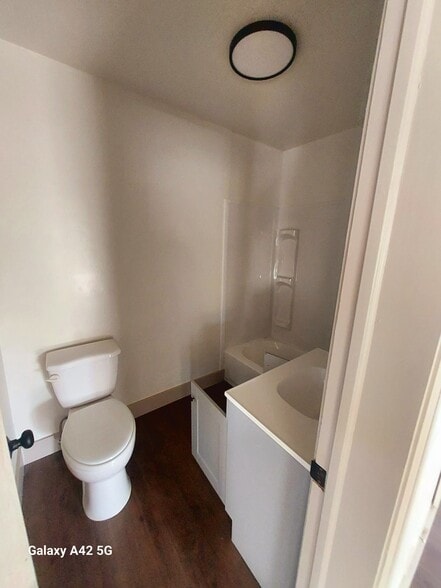 Bathroom 1 - 344 N Grant Ave