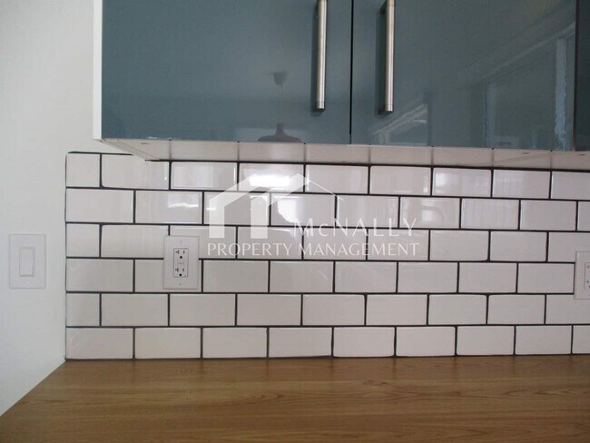 Building Photo - Gorgeous 3 Bedroom, 1 Bathroom Rambler near downtown Gig Harbor!