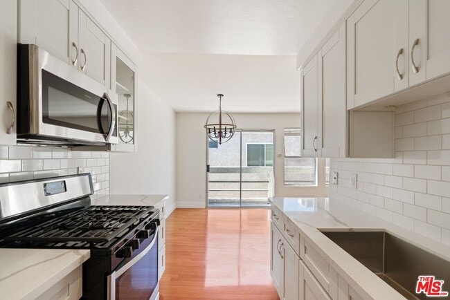 Building Photo - 4238 Whitsett Ave