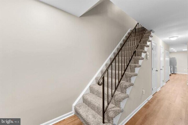 Building Photo - 3715 Mainsail Cove