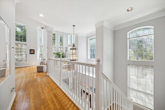 Building Photo - 422 McGowen St