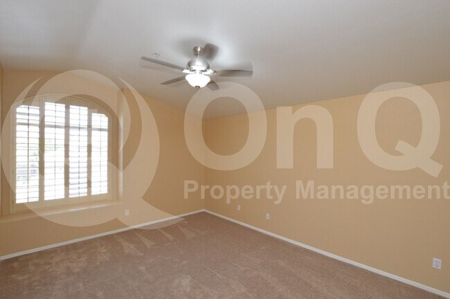Building Photo - 9325 E Pershing Ave