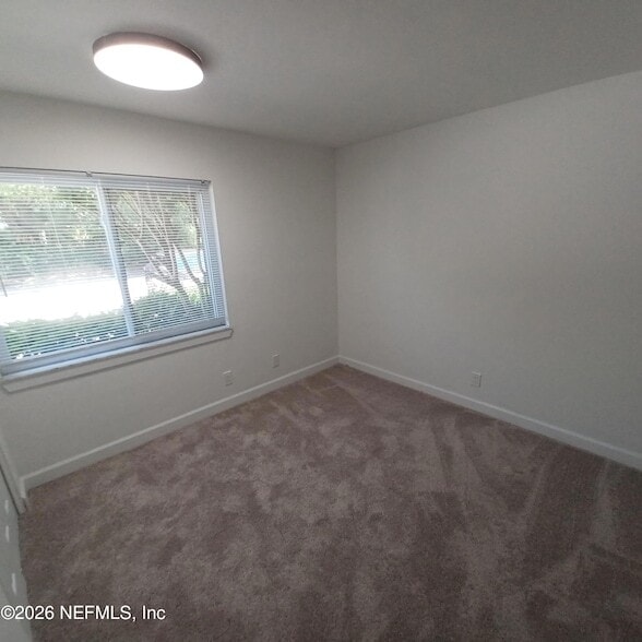 Building Photo - 3918 La Mirada Dr N