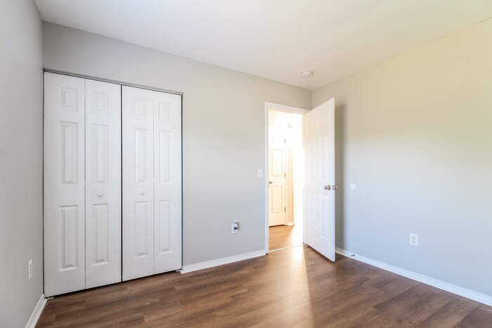 Building Photo - 309 Tripmont Ct
