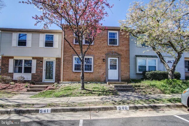 Building Photo - 6324 Lightburn Ct