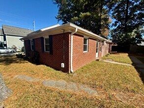 Building Photo - 2BR/1BA Off of Bonney Road in Thalia!