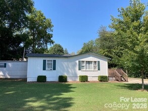 Building Photo - 7903 Blackwood Rd