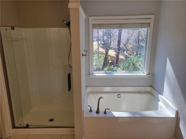 Building Photo - 3925 Barberry Ct