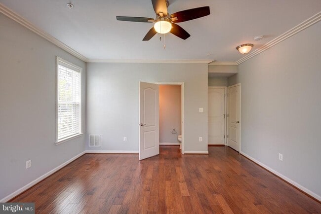 Building Photo - 525 Halite Dr