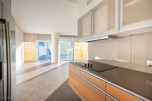 Building Photo - 3722 S Las Vegas Blvd