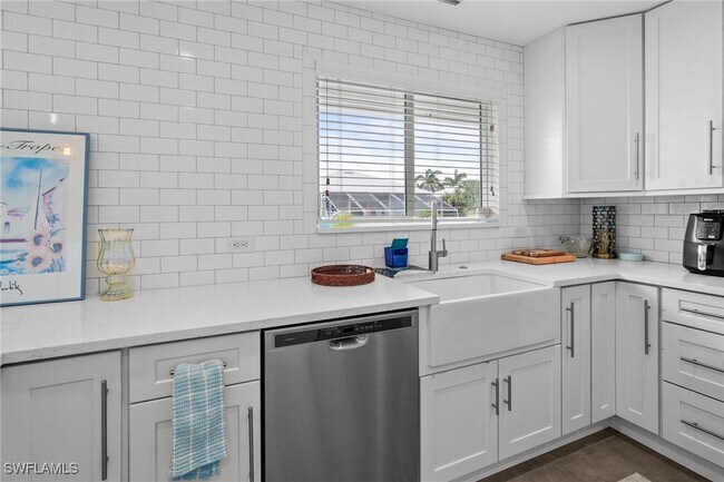 Building Photo - 474 Lake Murex Cir