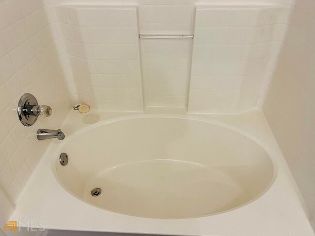 Building Photo - 4037 Ravenwood Ct