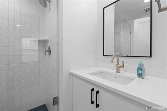 Building Photo - 3646 Quivas St