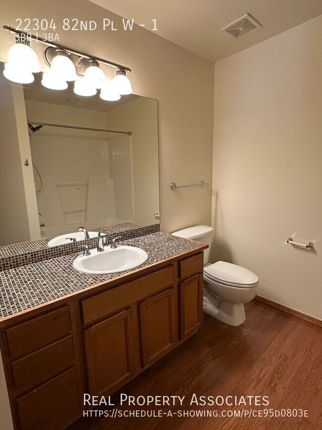 Building Photo - 22304 82nd Pl W