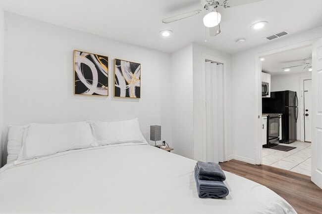 Building Photo - 4805 N 37th St