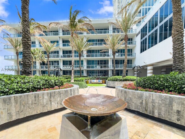 Building Photo - 6799 Collins Ave