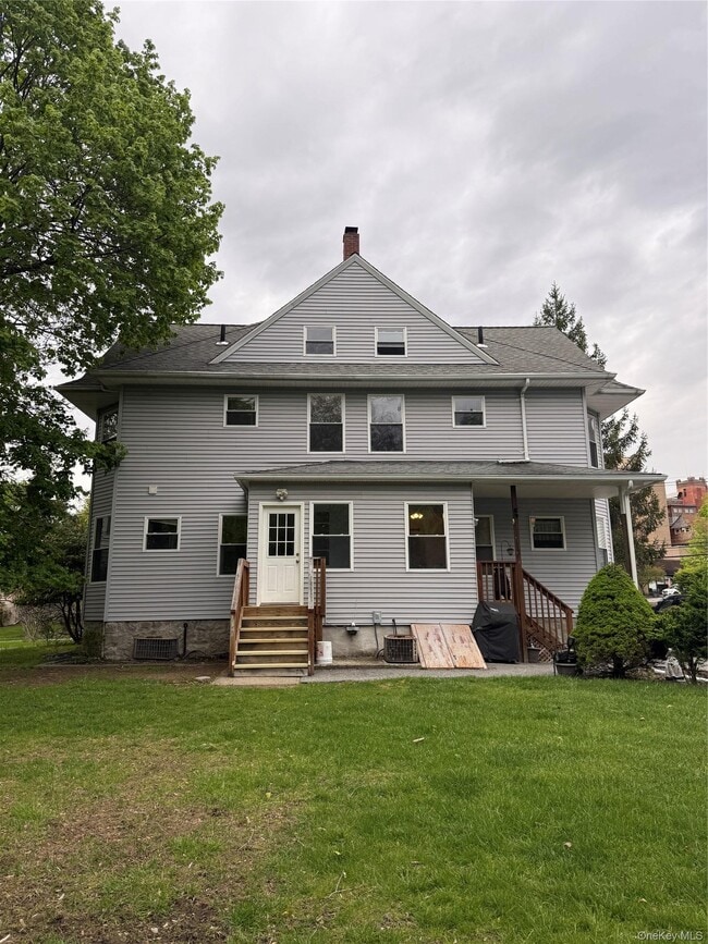 Building Photo - 11 Grand St