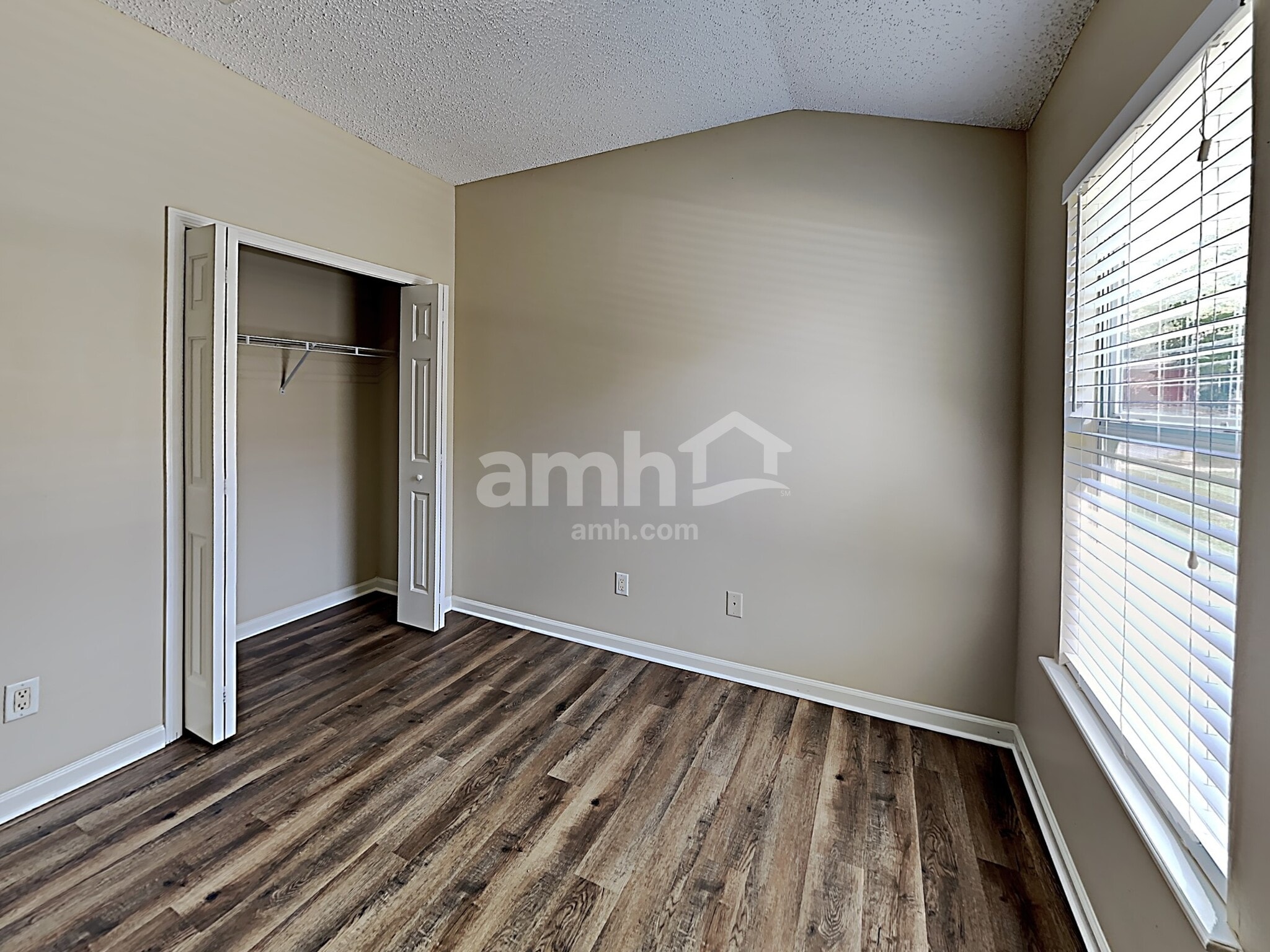 Building Photo - 976 Ashton Cove Terrace