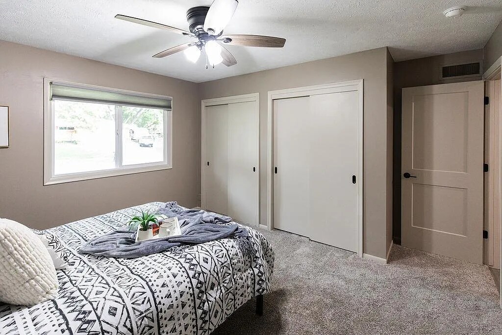 Building Photo - 2535 Saint Thomas Dr