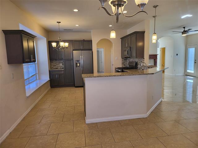 Building Photo - 2648 Dunbar Dr