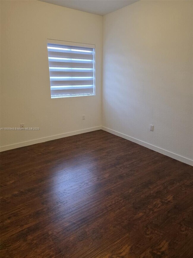 Building Photo - 10965 SW 169th Terrace
