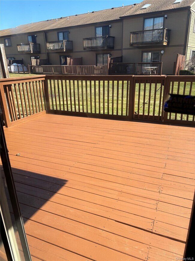 Building Photo - 100 Daly Blvd