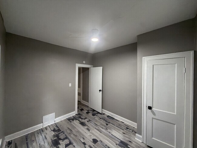 Building Photo - 11223 Nelson Ave