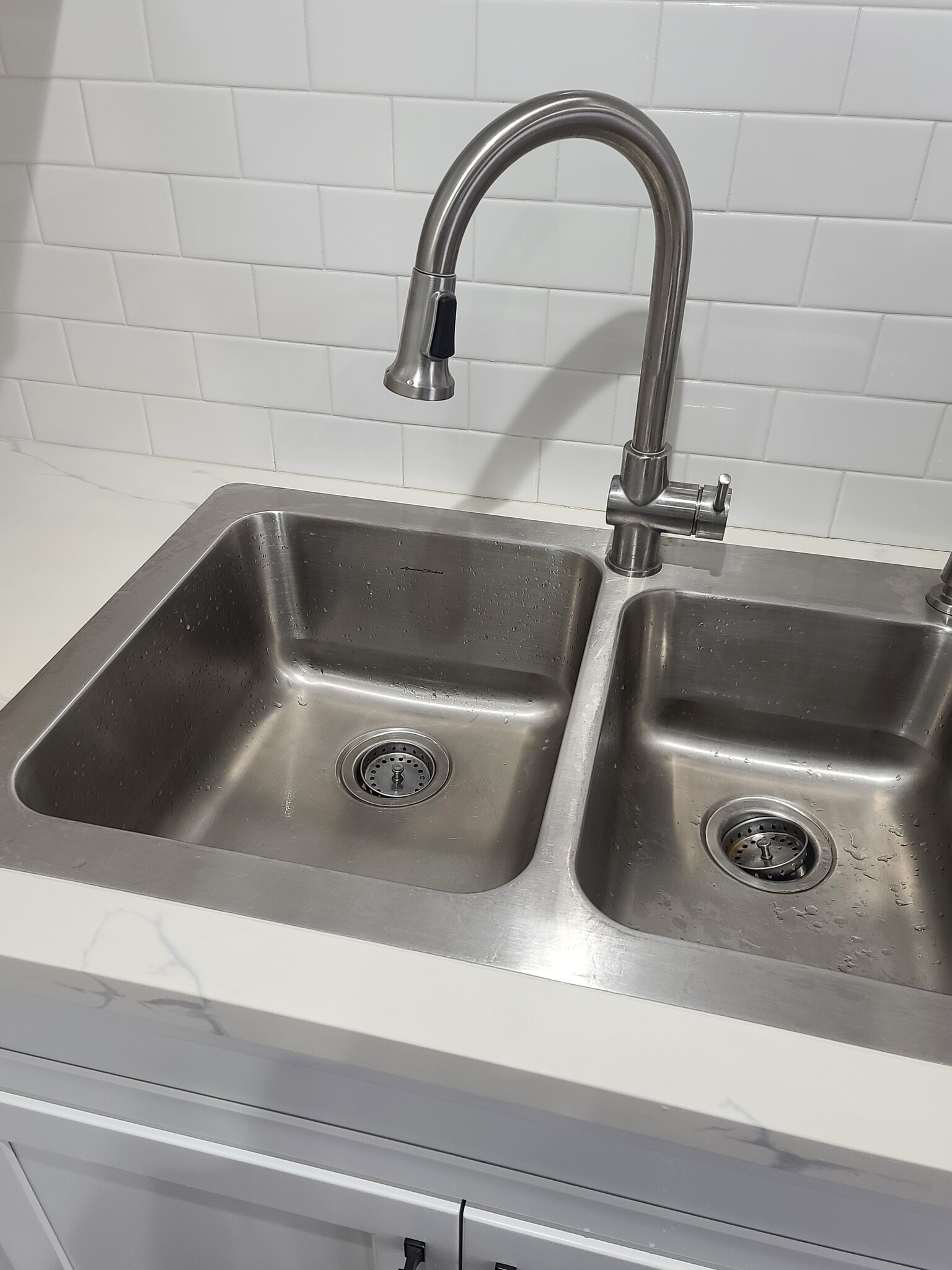 Building Photo - 7009 Jumilla Ave