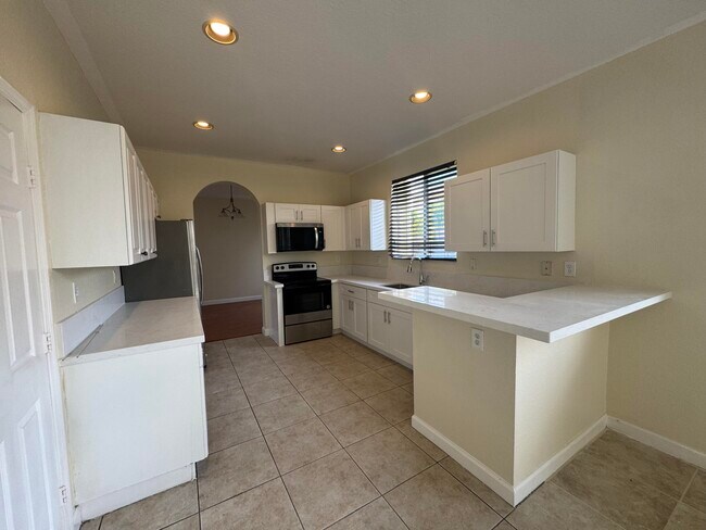 Building Photo - 9508 SW 221st Ln