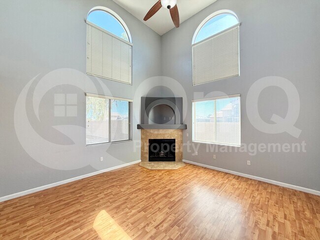 Building Photo - 2348 N Sand Hills Ct