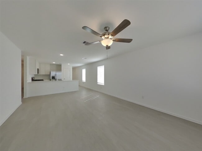 Building Photo - 13035 Shells Ln