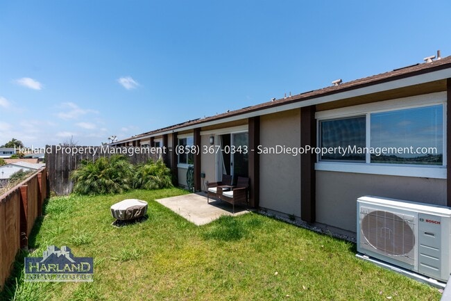 Building Photo - 3670 Arey Dr