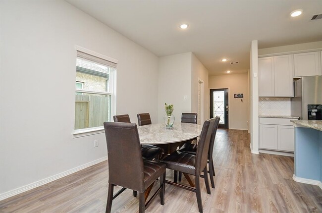 Building Photo - 23231 Spring Genesis Ln
