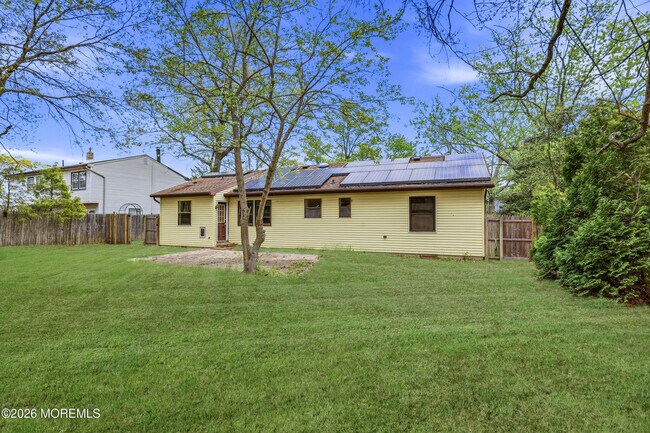 Building Photo - 19 Oak Leaf Dr